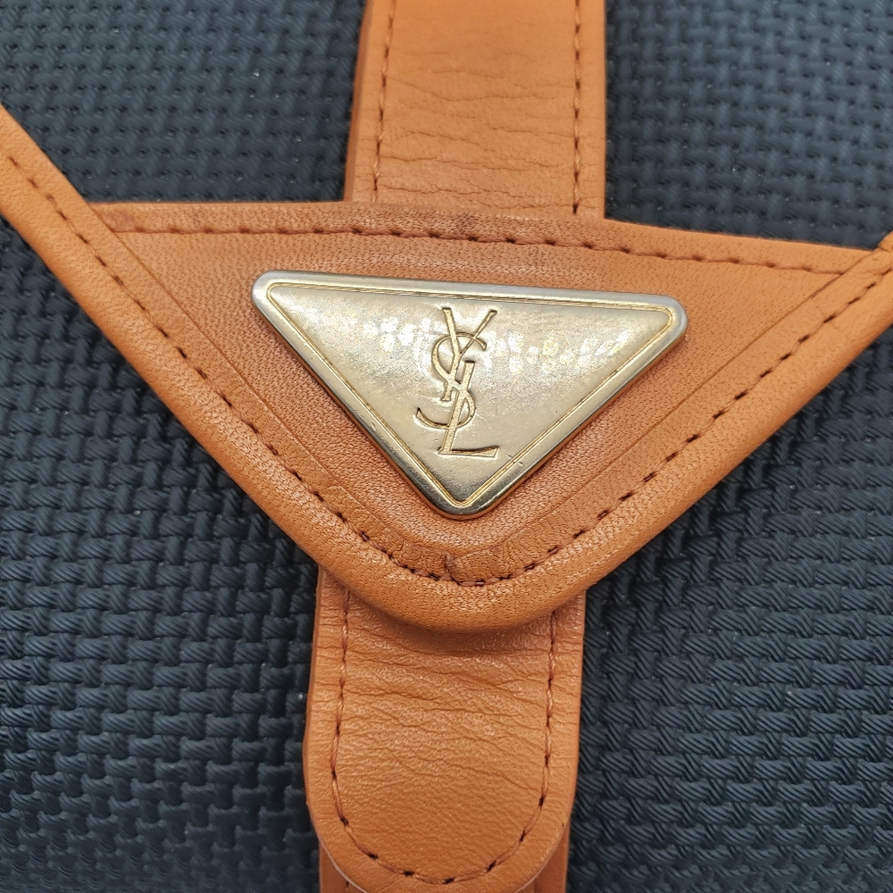 ♤♤ YSL Black and Tan Envelope Clutch with Logo - Picture 2 of 15